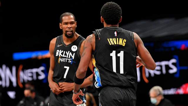 绝妙，湖人队新阵容被NBA评论员比尔·西蒙斯起绰号“Snowtime”