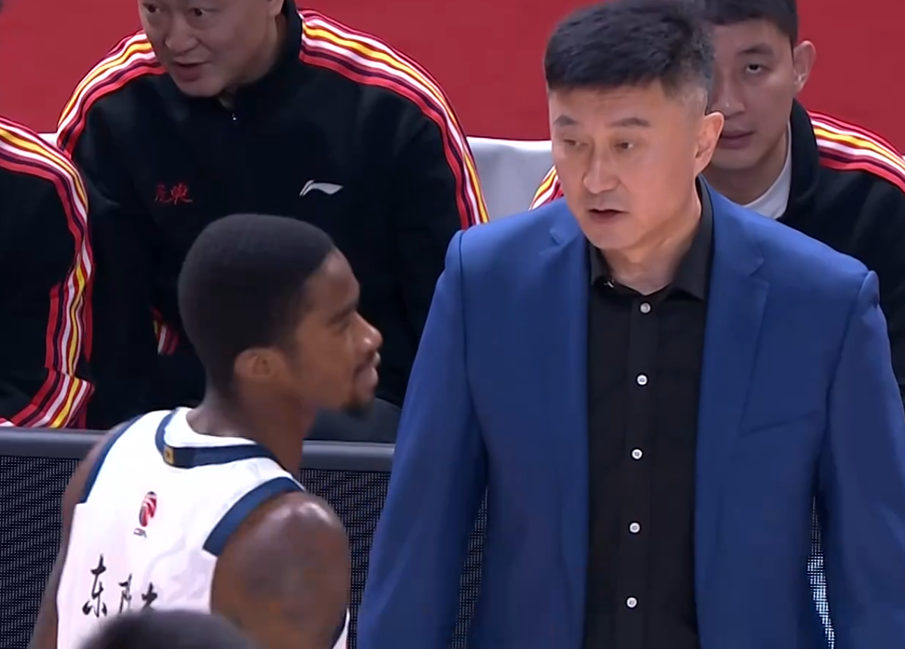 近十年季后赛抢断榜：詹姆斯位列第五，第一名很多人肯定想不到
