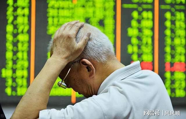 罢训逼宫成功！30岁英超锋霸登陆沙特 获40万镑周薪 转会费6040万