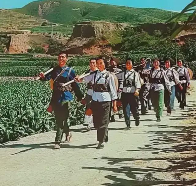 苏契奇:贝林厄姆是世界上最好的中场之一;08年输土耳其后我痛哭